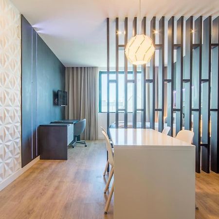 418 Apartamento Gale Wifi, Estacionamento, Elevador ポルト エクステリア 写真