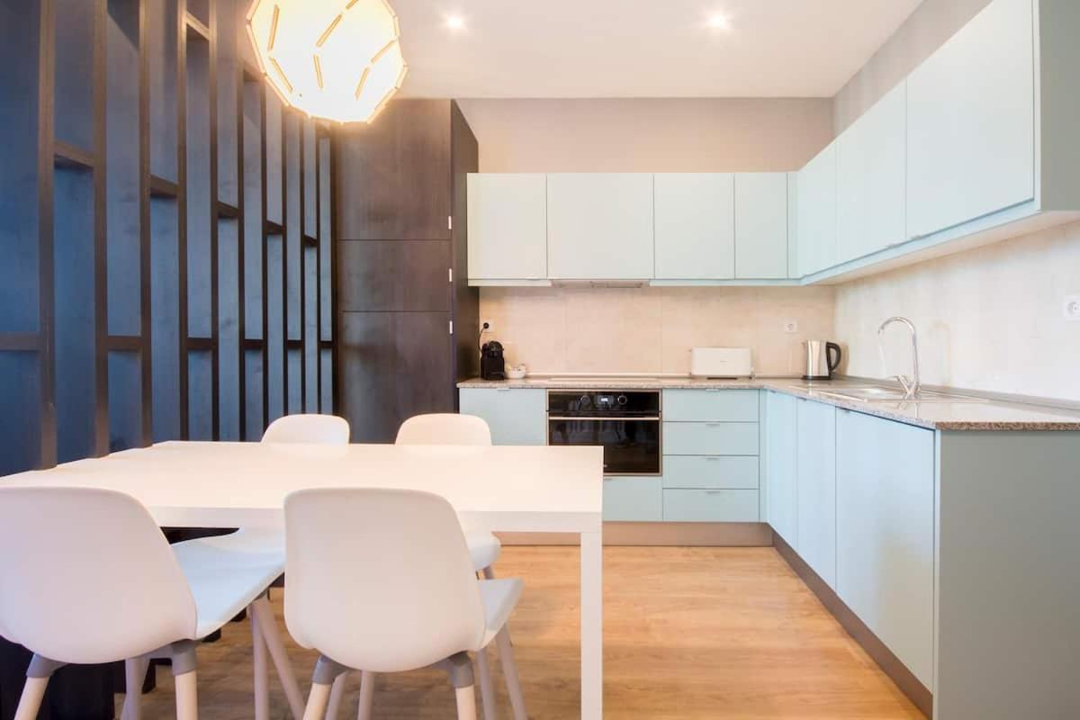 418 Apartamento Gale Wifi, Estacionamento, Elevador ポルト エクステリア 写真