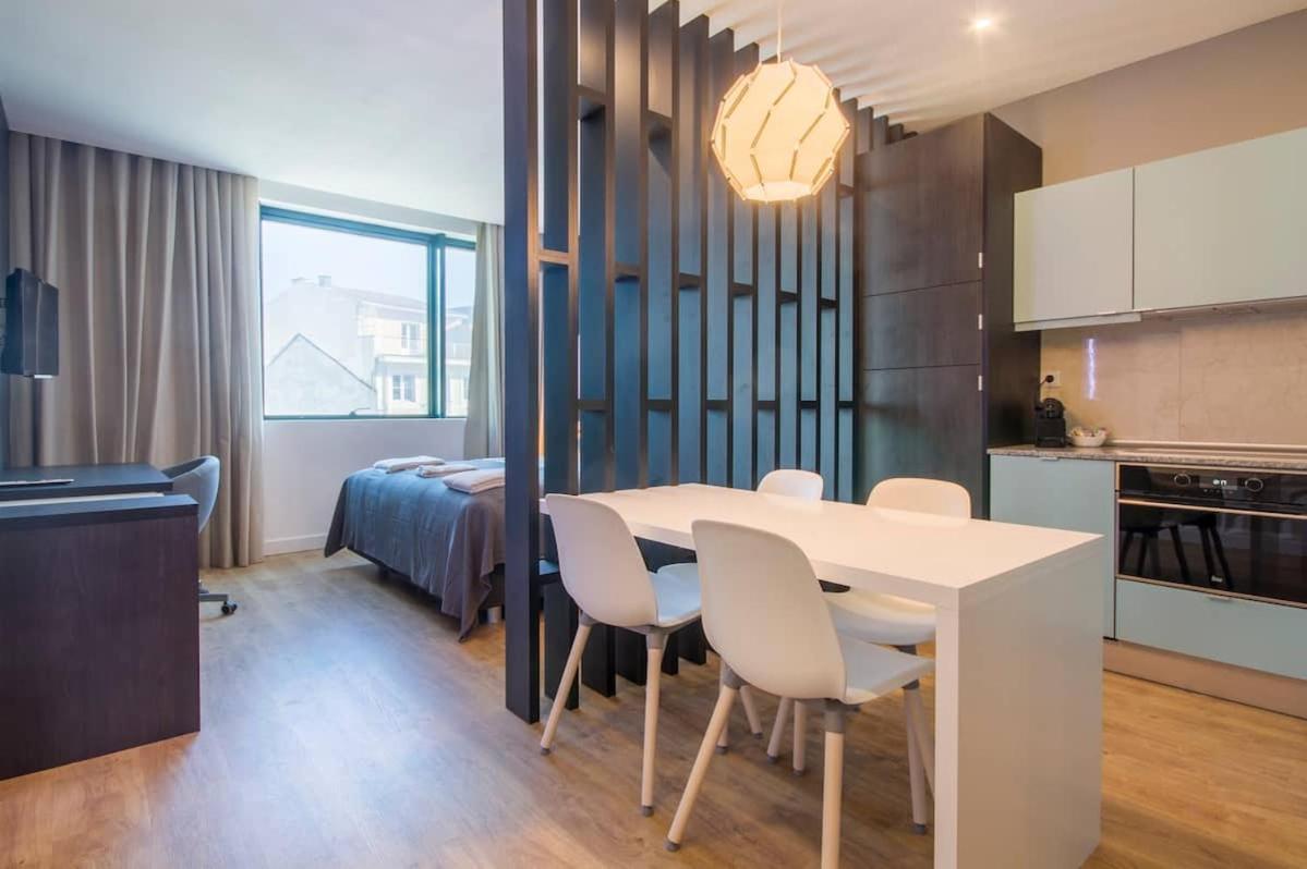 418 Apartamento Gale Wifi, Estacionamento, Elevador ポルト エクステリア 写真